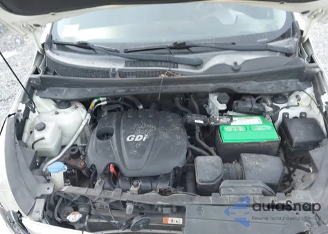 2015 Kia Sportage Lx z USA, uszkodzony, nr VIN KNDPBCAC6F7741627